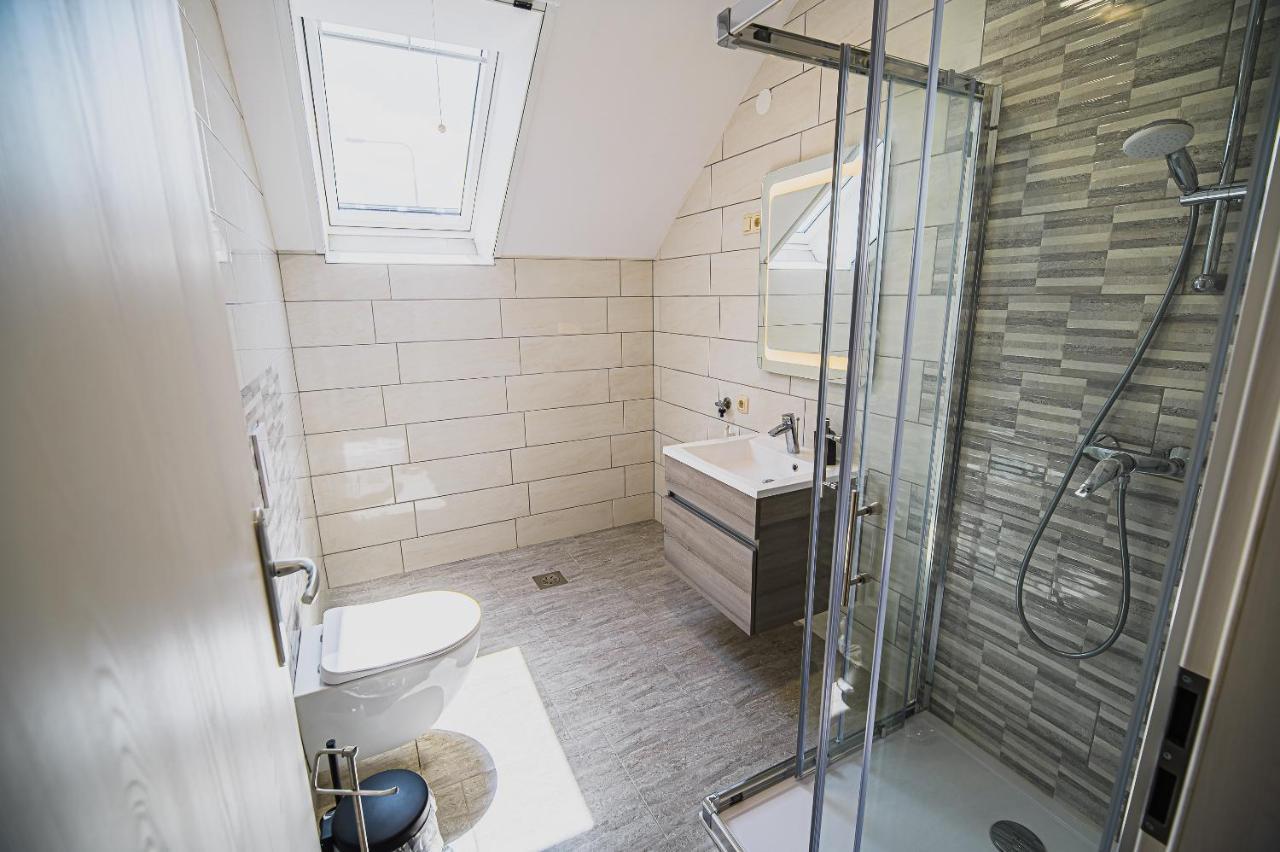 קראנז' Mojcin Pisker Apartment House מראה חיצוני תמונה
