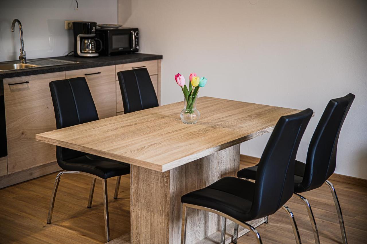 קראנז' Mojcin Pisker Apartment House מראה חיצוני תמונה